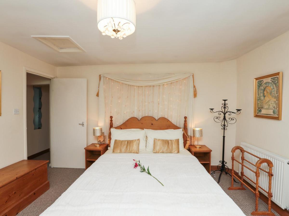 Rose Cottage Crosby  Екстериор снимка